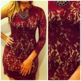Vestido de renda